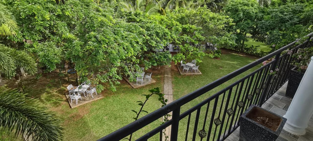 Rajarata Family Resort Anuradhapura Exterior photo