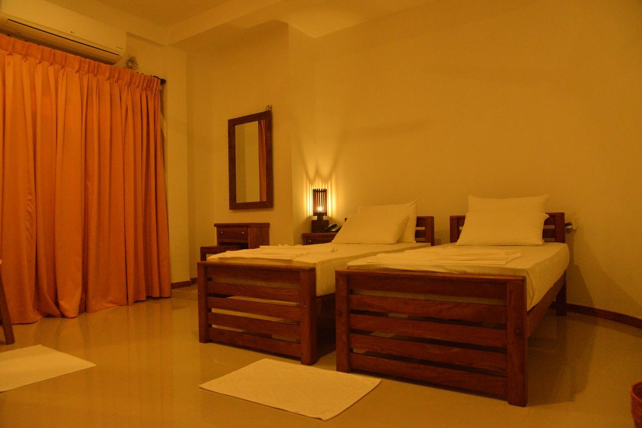 Rajarata Family Resort Anuradhapura Exterior photo