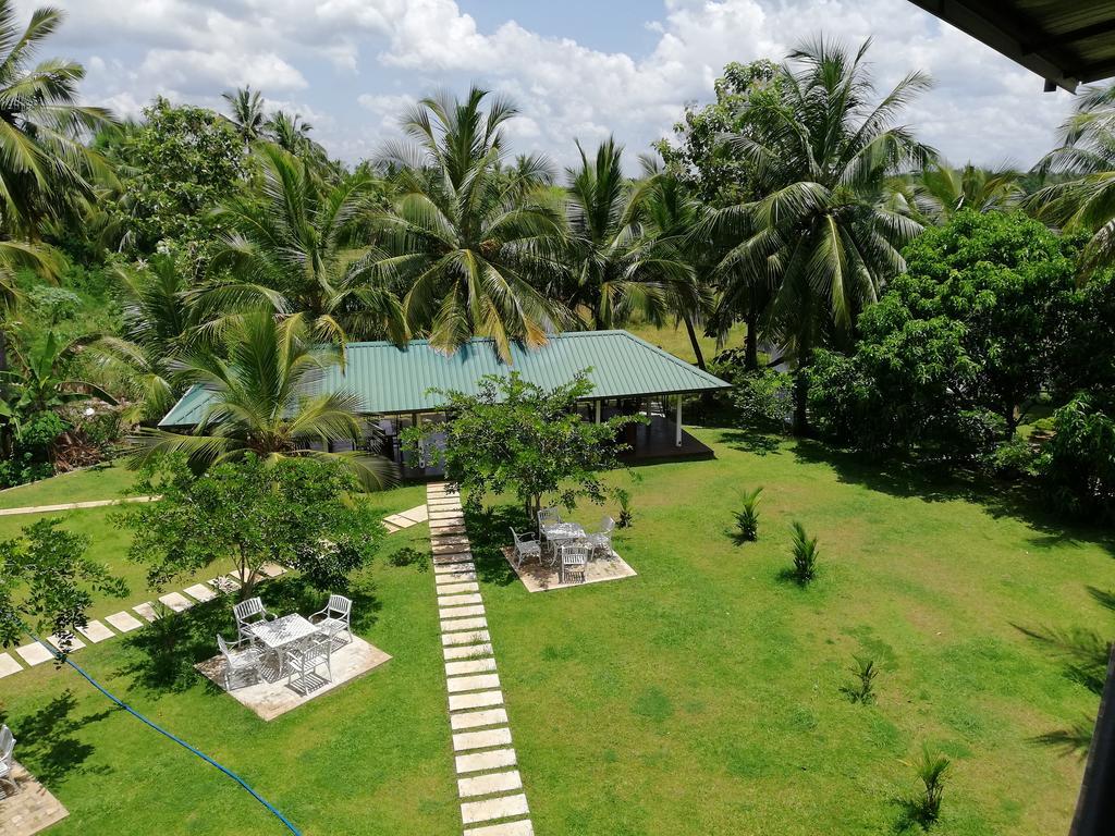 Rajarata Family Resort Anuradhapura Exterior photo