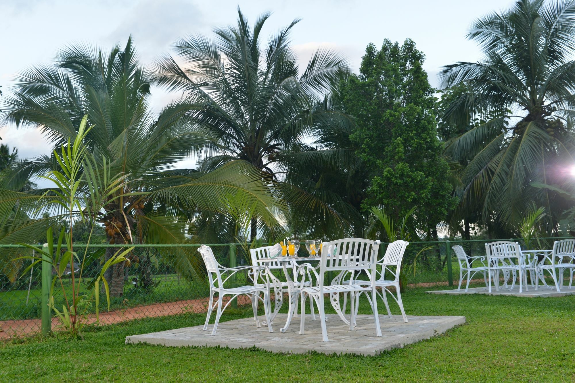 Rajarata Family Resort Anuradhapura Exterior photo