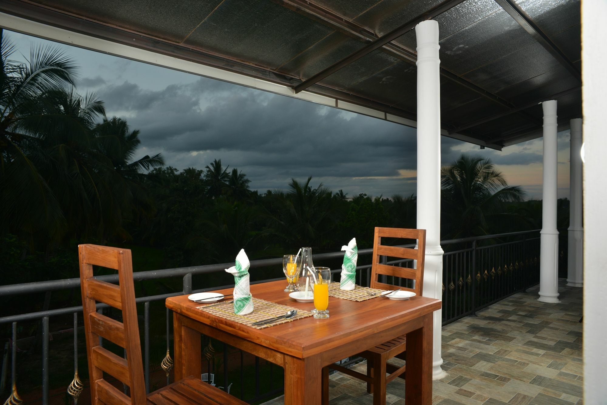 Rajarata Family Resort Anuradhapura Exterior photo